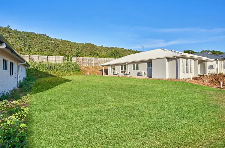 27 Fender Circuit, Trinity Beach QLD 4879