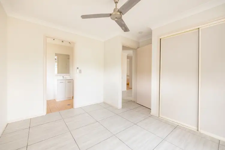 Seventh view of Homely house listing, 4 Sentry Court, Jubilee Pocket QLD 4802