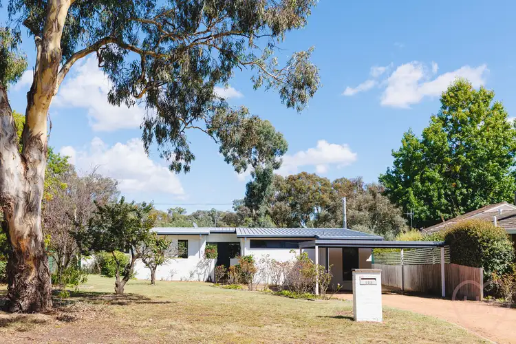 125 MacKenzie Street, Hackett ACT 2602