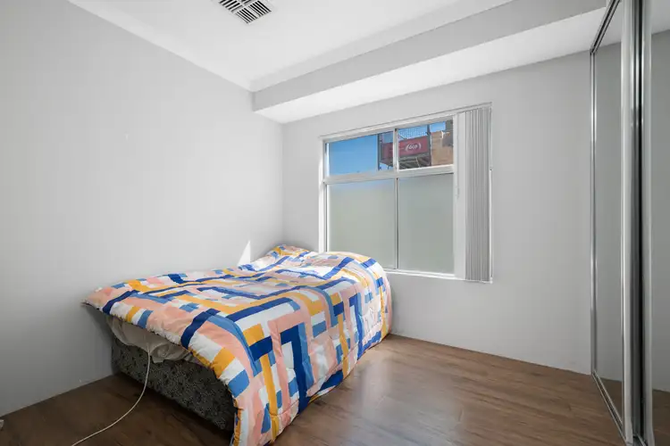 Main view of Homely house listing, 7 Kingsway Gardens, Canning Vale WA 6155