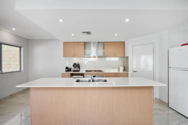 Seventh view of Homely house listing, 7 Kingsway Gardens, Canning Vale WA 6155