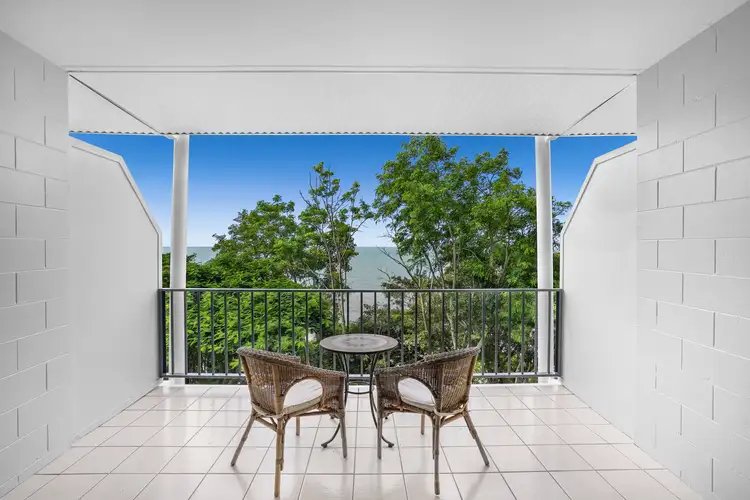 303/92-94 Moore Street, Trinity Beach QLD 4879