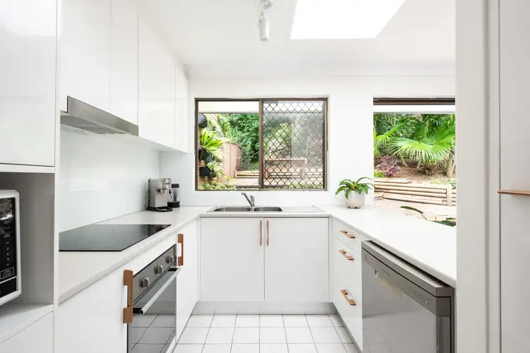 Second view of Homely townhouse listing, 5/24 Toronto Parade, Sutherland NSW 2232
