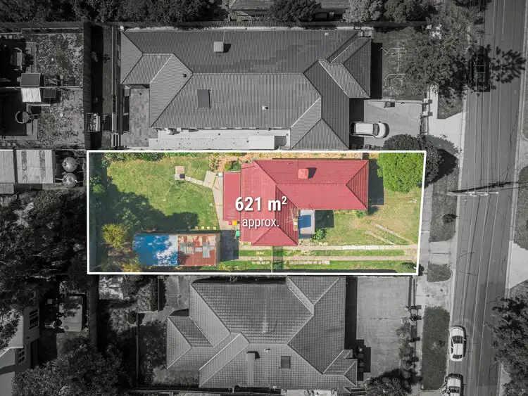 11 Dundee Street, Blackburn South VIC 3130