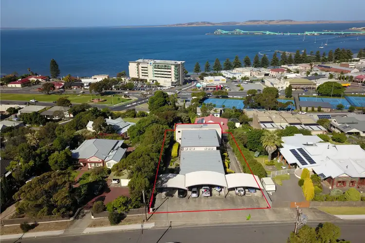 8 Prospect Road, Port Lincoln SA 5606