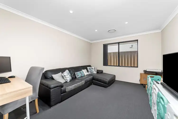 Fifth view of Homely house listing, 6 Broadmoor Loop, Meadow Springs WA 6210