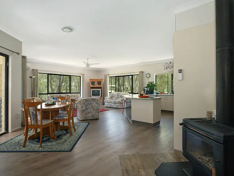 Sixth view of Homely house listing, 21 Lancaster Court, Top Camp QLD 4350