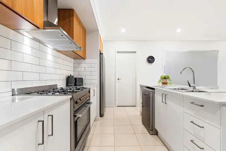 8 Wardell Street, Logan Reserve QLD 4133