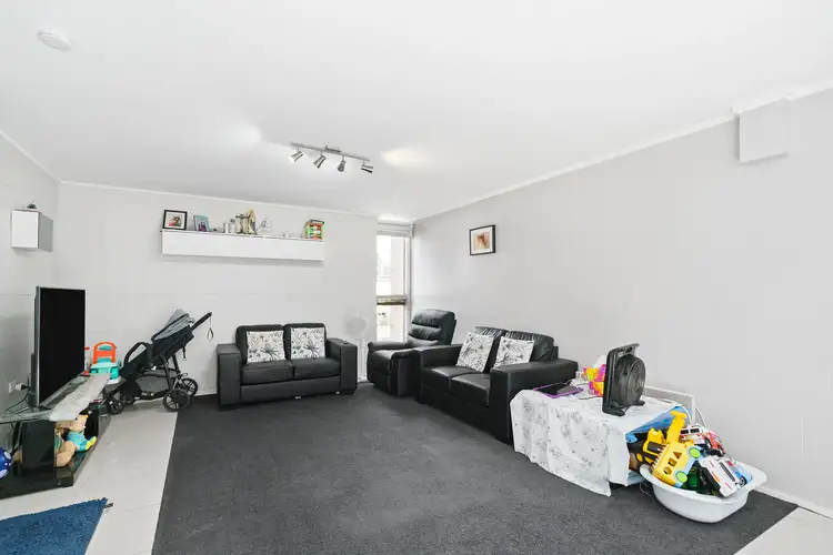 Second view of Homely house listing, 5/8 Beasley Avenue, Werribee VIC 3030