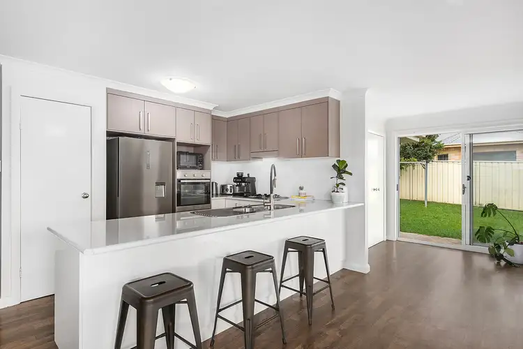 4 Tebbutt Court