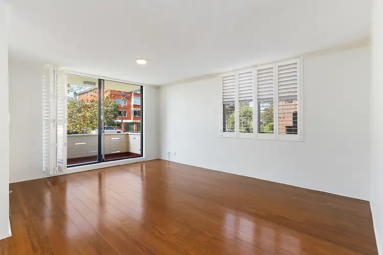 2/6-8 Church Street
