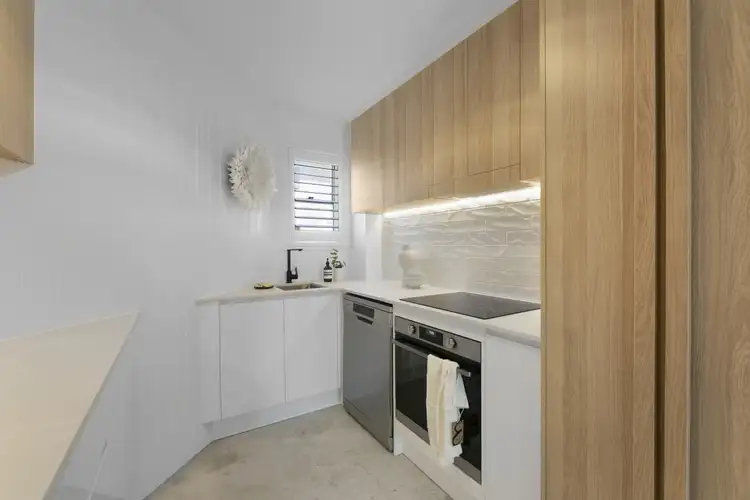 Fifth view of Homely apartment listing, 5/65 Old Burleigh Road, Surfers Paradise QLD 4217