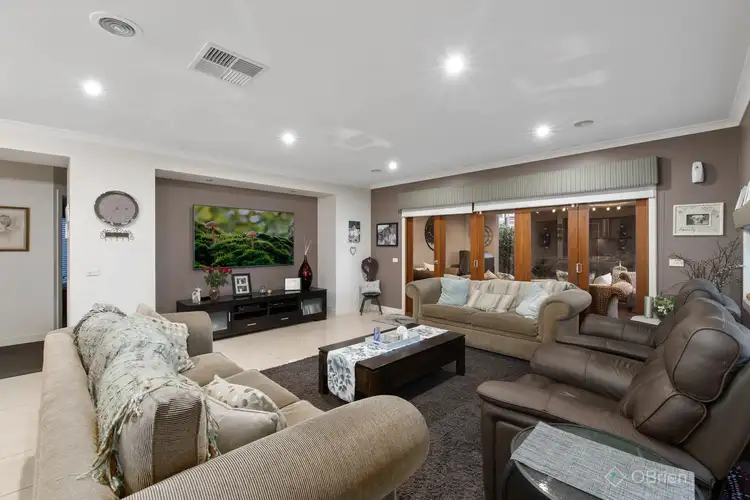 Fifth view of Homely house listing, 20 Cambridge Drive, Berwick VIC 3806
