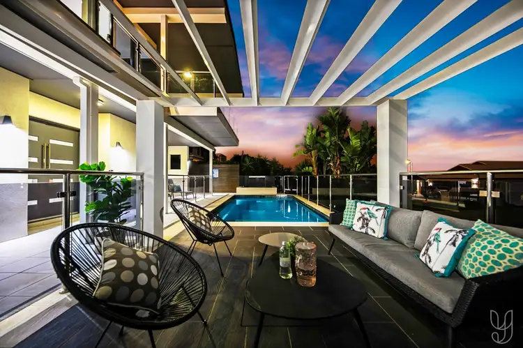 19 Miami Crescent, Pacific Heights QLD 4703