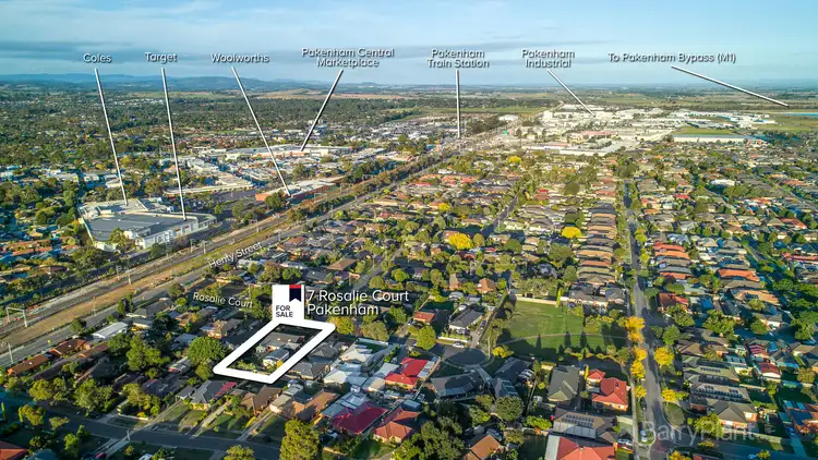 Third view of Homely house listing, 7 Rosalie Court, Pakenham VIC 3810