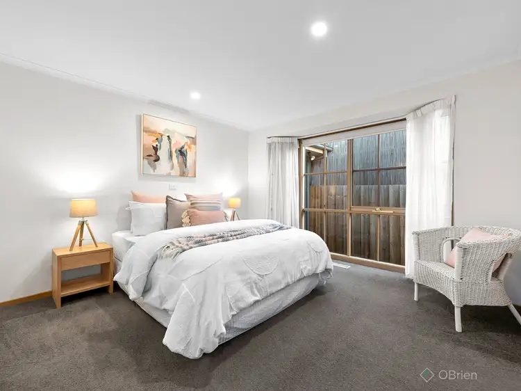 Sixth view of Homely house listing, 5 Ellaswood Close, Berwick VIC 3806