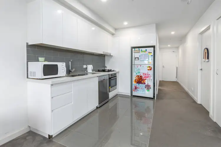 Second view of Homely apartment listing, Level 1, 7/8 Ebdale Street, Frankston VIC 3199