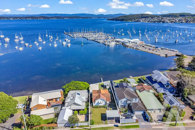 668 Pacific Highway, Belmont NSW 2280
