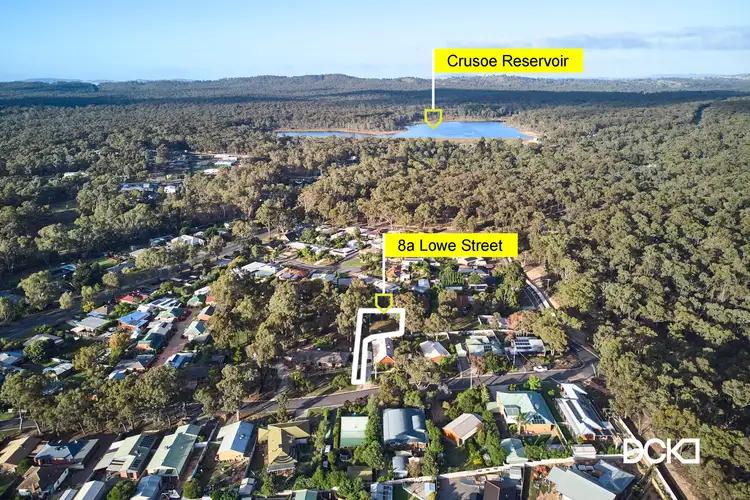 8A Lowe Street, Kangaroo Flat VIC 3555