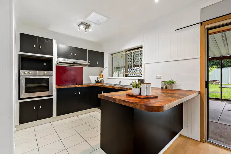7 Hedley Street, Loganlea QLD 4131