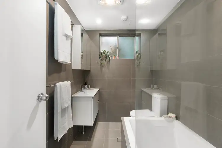 Fourth view of Homely apartment listing, 1/23 Redman Road, Dee Why NSW 2099