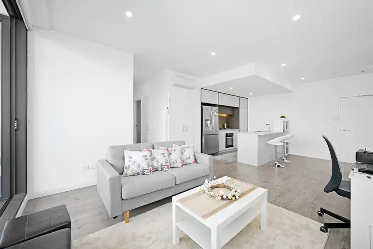 904/81A Lord Sheffield Circuit, Penrith NSW 2750