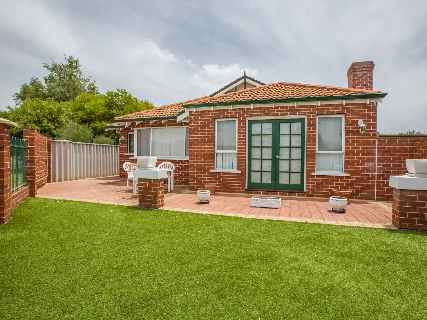 Main view of Homely unit listing, 1/24 Minninup Road, South Bunbury WA 6230