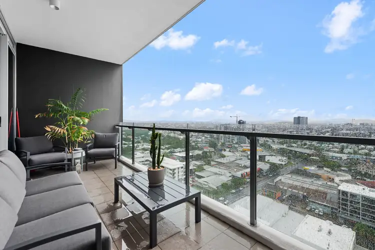 2001/855 Stanley Street, Woolloongabba QLD 4102
