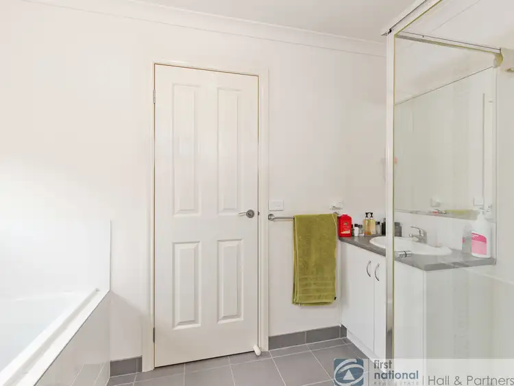 Sixth view of Homely unit listing, 8/12 McClenaghan Place, Pakenham VIC 3810
