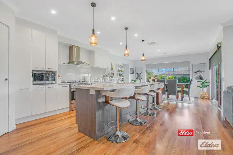 Fifth view of Homely house listing, 3 Eakin Street, Echuca VIC 3564