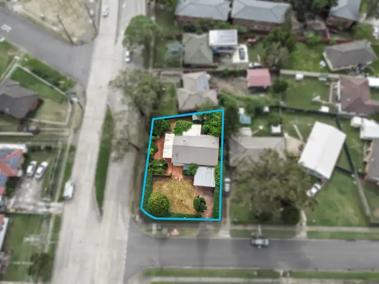 8 Tinam Avenue, Whalan NSW 2770