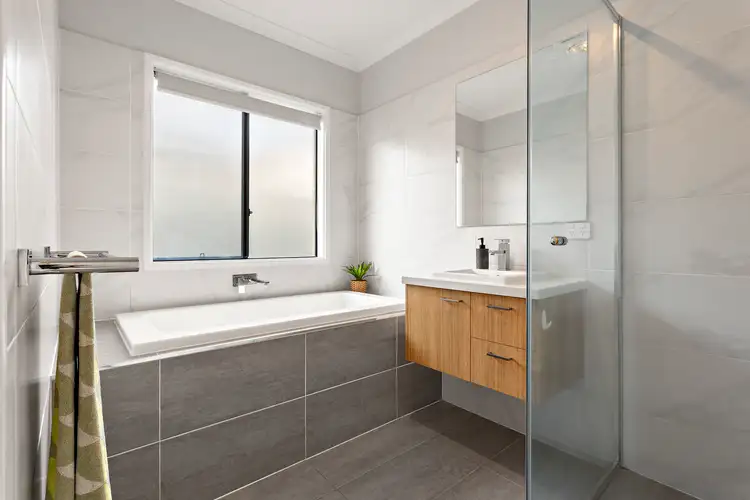 Fifth view of Homely house listing, 34 Concord Circuit, Cliftleigh NSW 2321