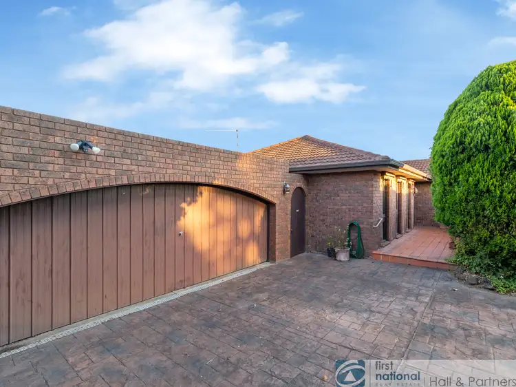 4 Withers Avenue, Mulgrave VIC 3170
