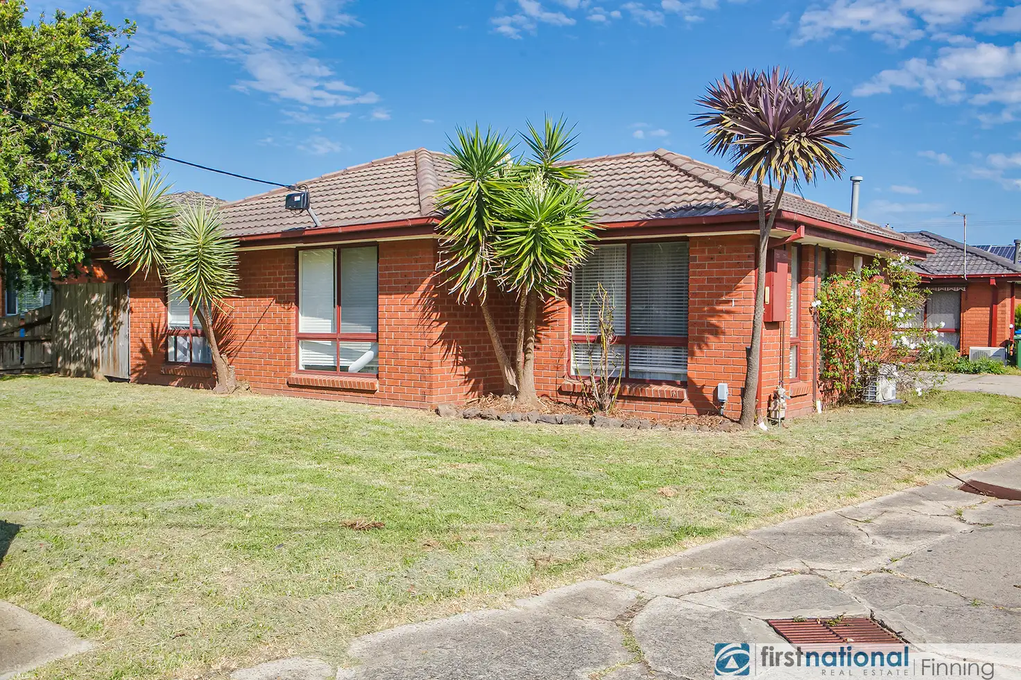 Main view of Homely unit listing, 1/24 Alexander Street, Cranbourne VIC 3977
