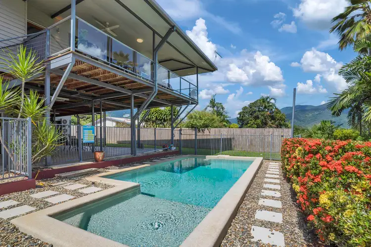 9 Tolson Close, Brinsmead QLD 4870