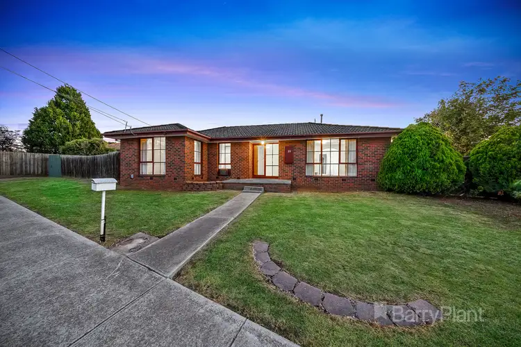 23 Myuna Drive, Kings Park VIC 3021