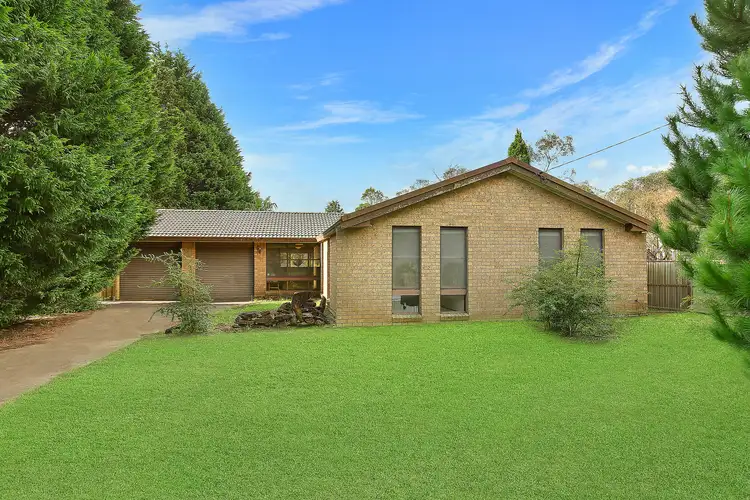 5 Chester Road, Wentworth Falls NSW 2782