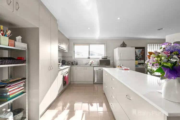 Fourth view of Homely house listing, 10 Delft Place, Pakenham VIC 3810