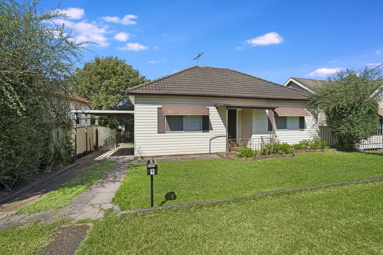 9 Cowie Street, Mayfield NSW 2304