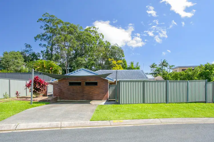 24 Currant Street, Elanora QLD 4221