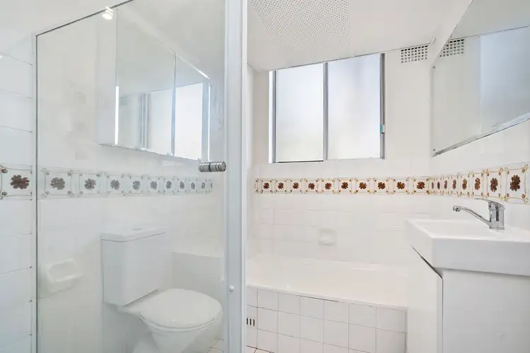 Fourth view of Homely apartment listing, 1C/31 Quirk Road, Manly Vale NSW 2093