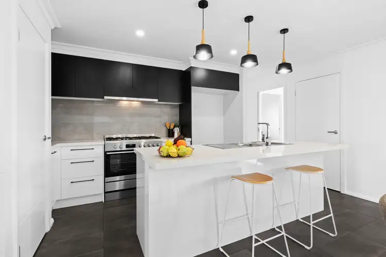 Second view of Homely house listing, 17 Roscommon Avenue, Alfredton VIC 3350
