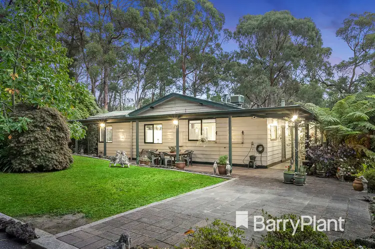 6 Borang Avenue, Mount Evelyn VIC 3796