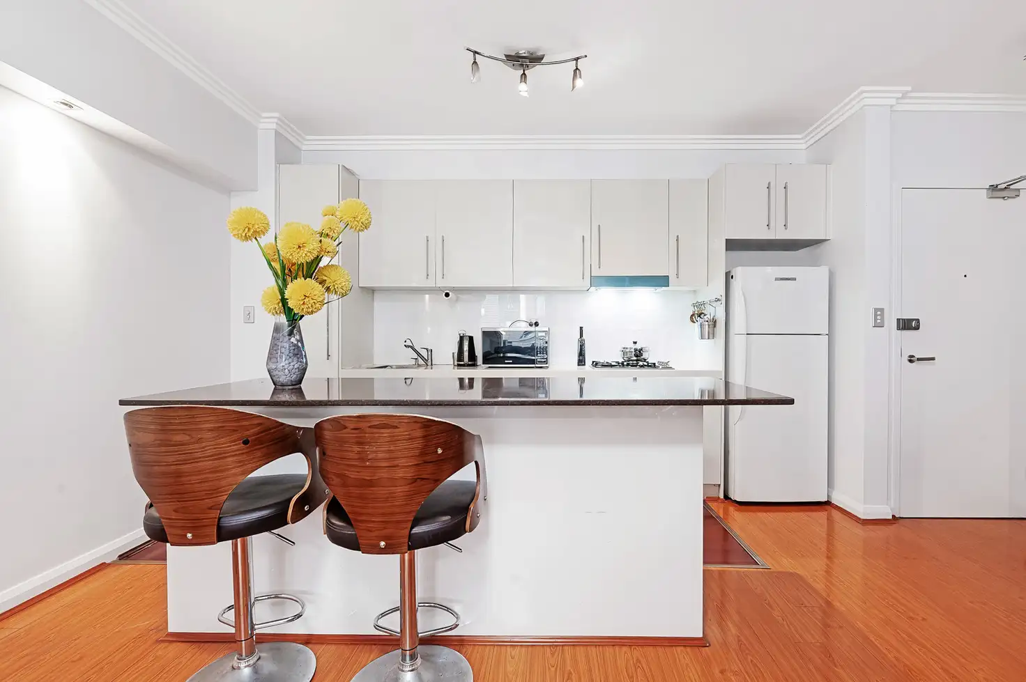 Main view of Homely unit listing, 304/25-31 Orara Street, Waitara NSW 2077