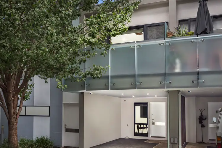 Main view of Homely townhouse listing, 9/22 Buckingham Street, Richmond VIC 3121
