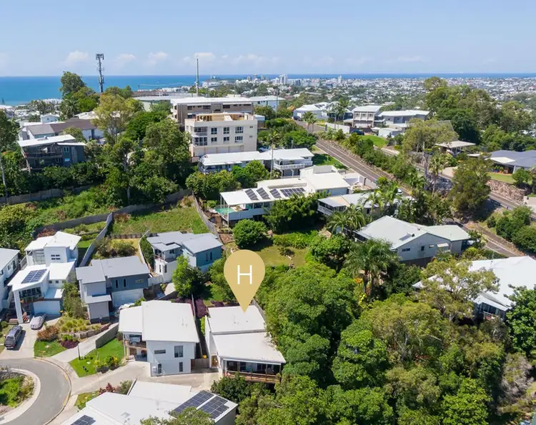 Main view of Homely unit listing, 2/17 The Grove, Alexandra Headland QLD 4572