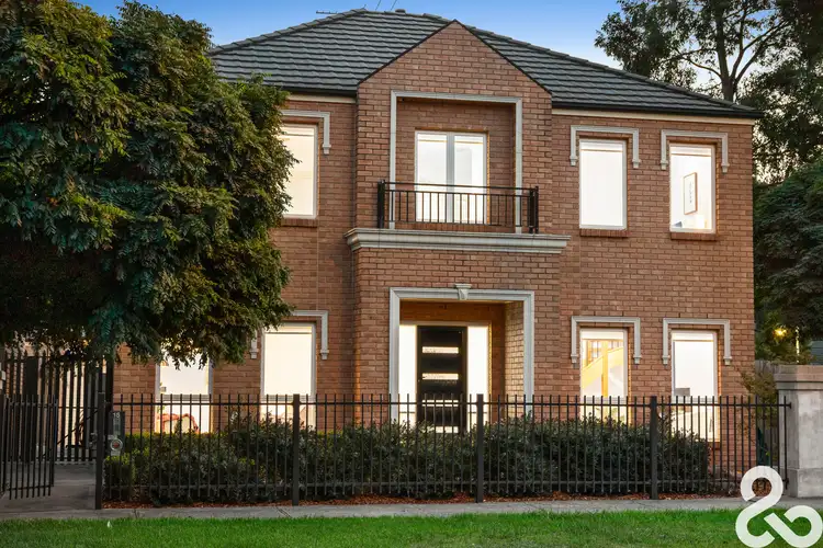15 Elysee Avenue, South Morang VIC 3752