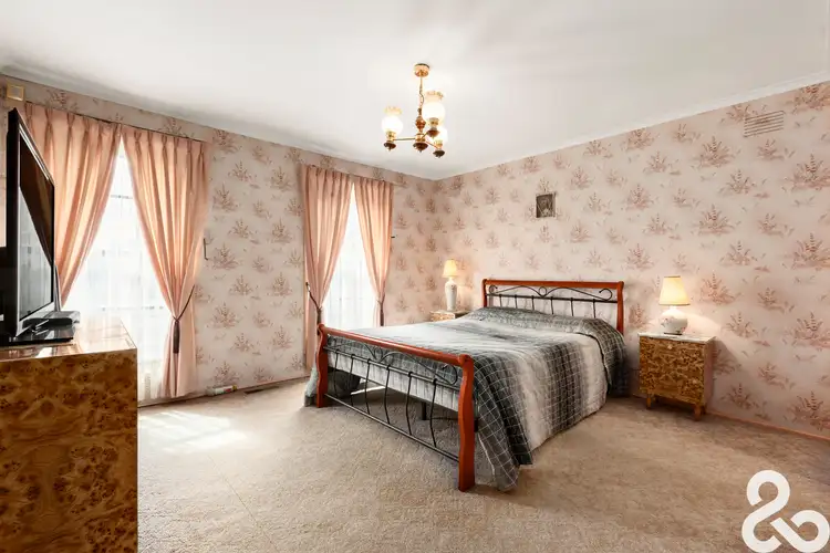 Sixth view of Homely house listing, 5 Tunbridge Crescent, Lalor VIC 3075