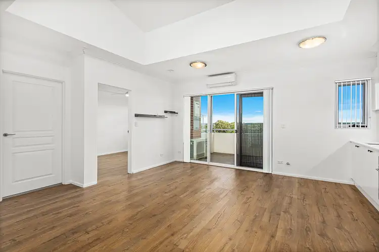 36/500 President Avenue
