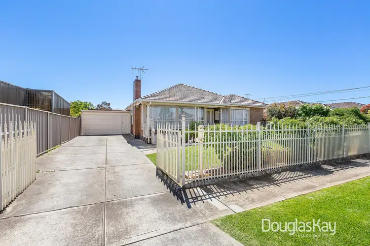 14 Oxford Street, Sunshine North VIC 3020